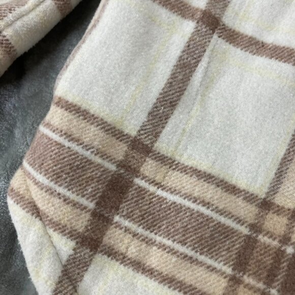 Hurley Cream & Brown Plaid Flannel Shacket Jacket Fall Neutral Pocket Size Small - Picture 12 of 12
